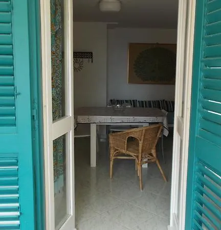 Isabel House * Cetara